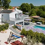 Casa Belladonna For Four Villa *
